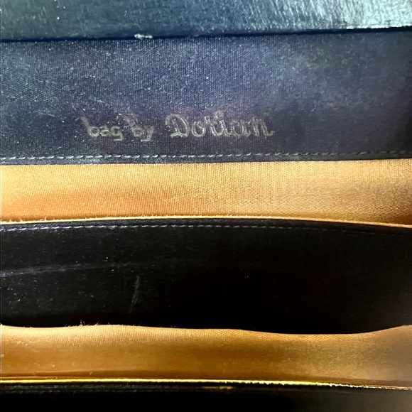 1940s Black Leather French Top Handle Hand Bag - Picture 10 of 13